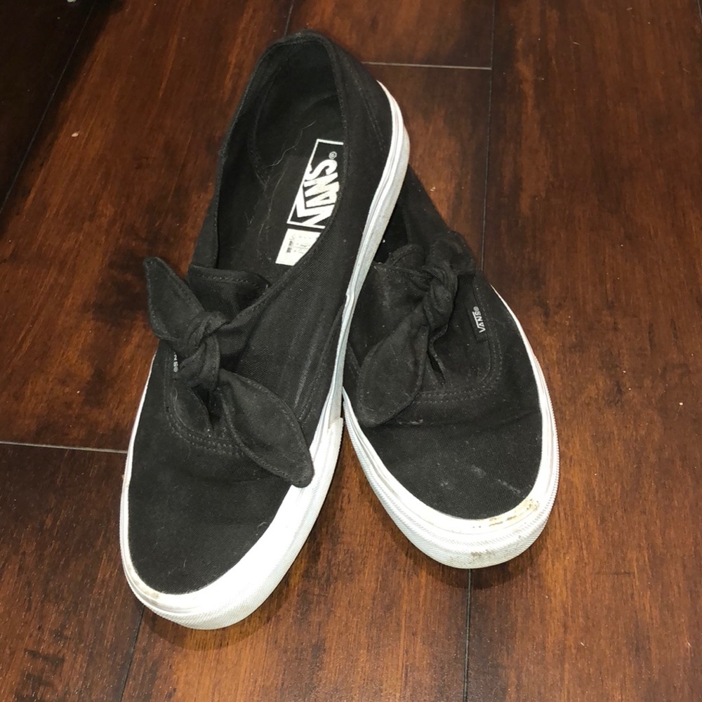 ♦️ Black custom bow tie Vans ♦️